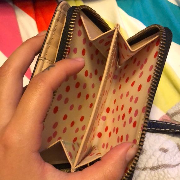 Kate spade black purse - Picture 7 of 7